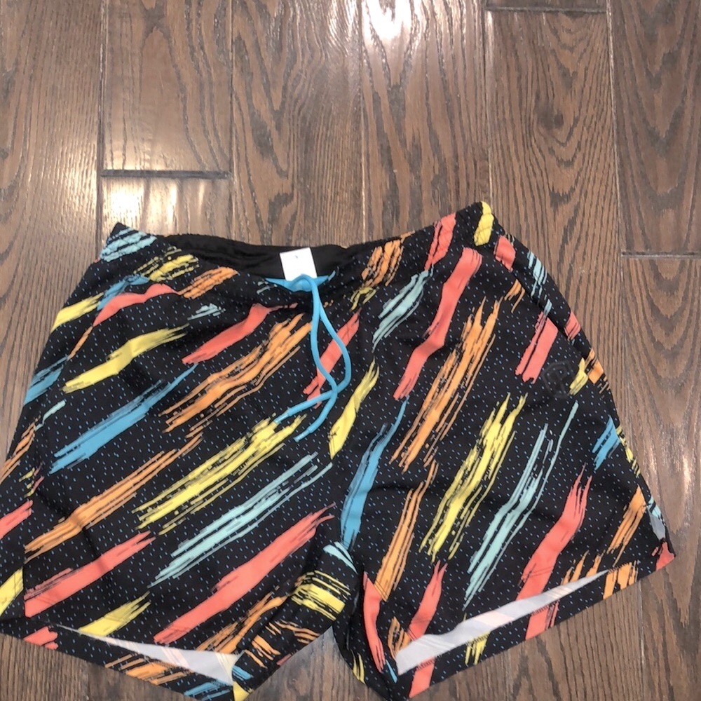 Born Primitive bright shorts size large